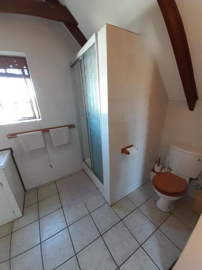Whalers Guest House Hermanus Extérieur photo