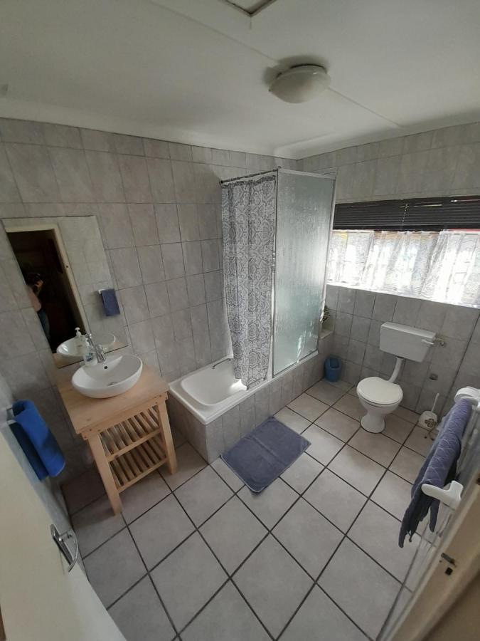 Whalers Guest House Hermanus Extérieur photo