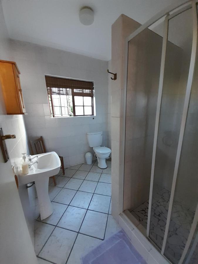 Whalers Guest House Hermanus Extérieur photo